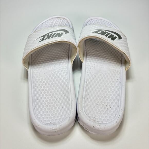 Nike Benassi White Silver Metallic Swoosh Logo Slide Sandals Women's Size 10 - Picture 7 of 9
